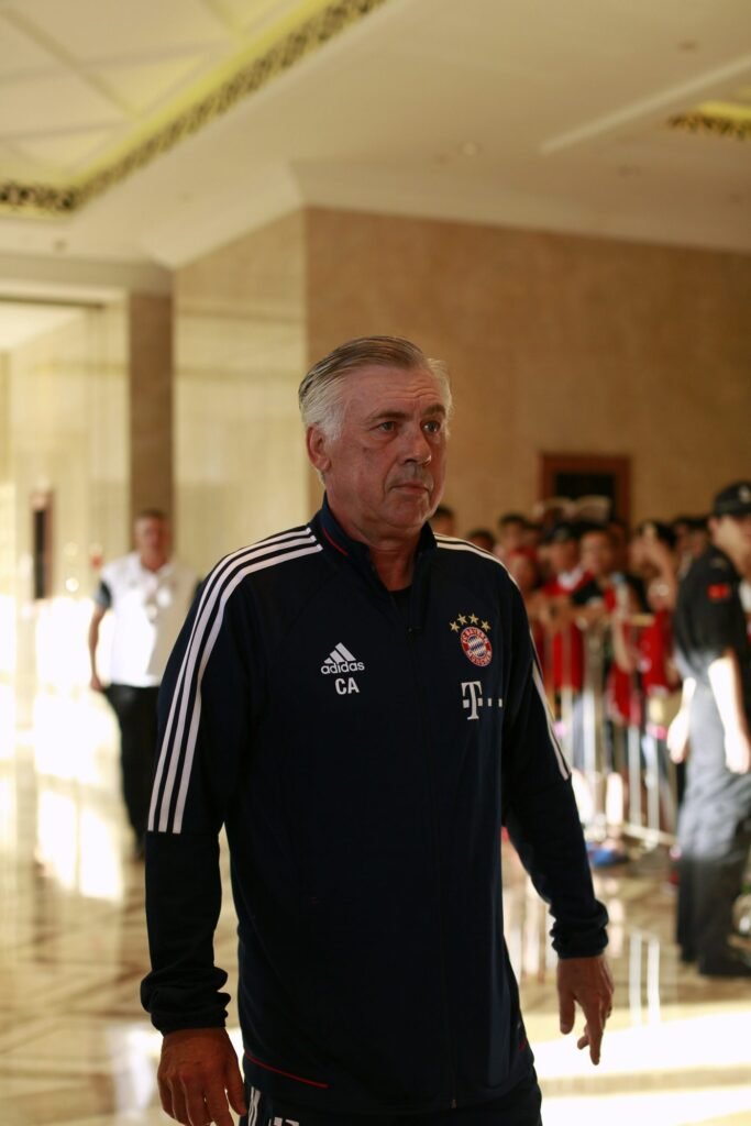 Retrato do técnico italiano Carlo Ancelotti