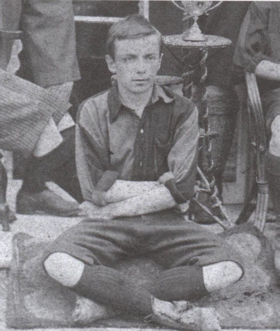 Charles Miller, responsável por introduzir o futebol no Brasil em 1894